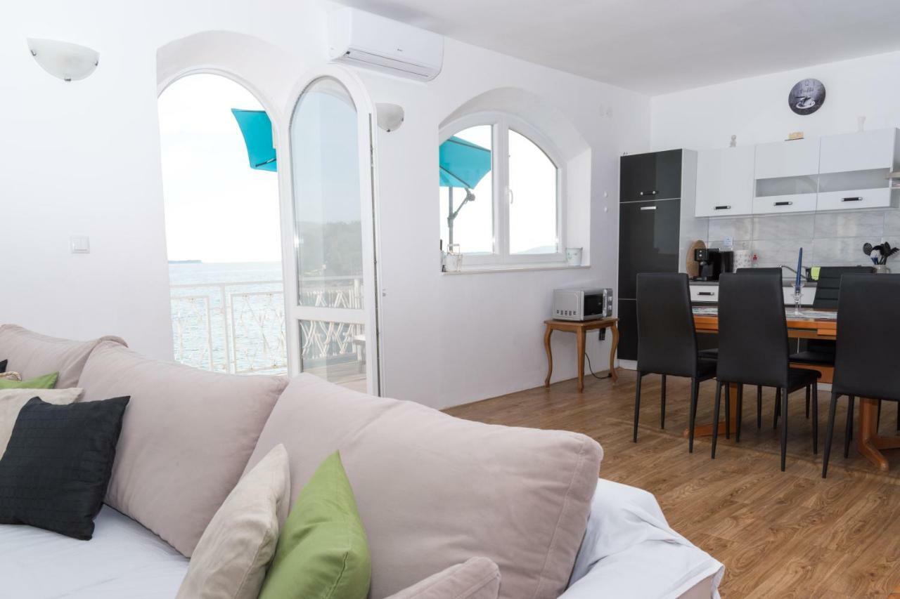 Apartment Rora Žaborić Extérieur photo