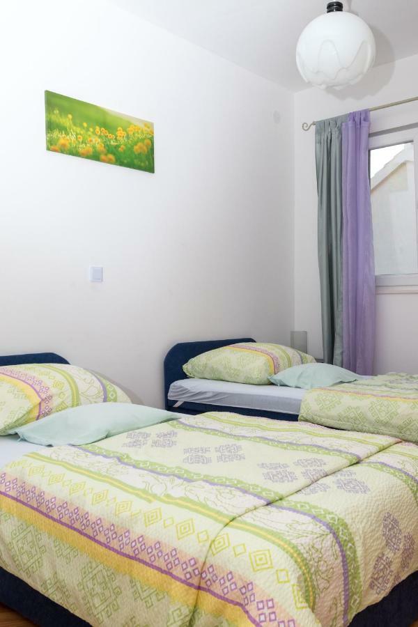 Apartment Rora Žaborić Extérieur photo