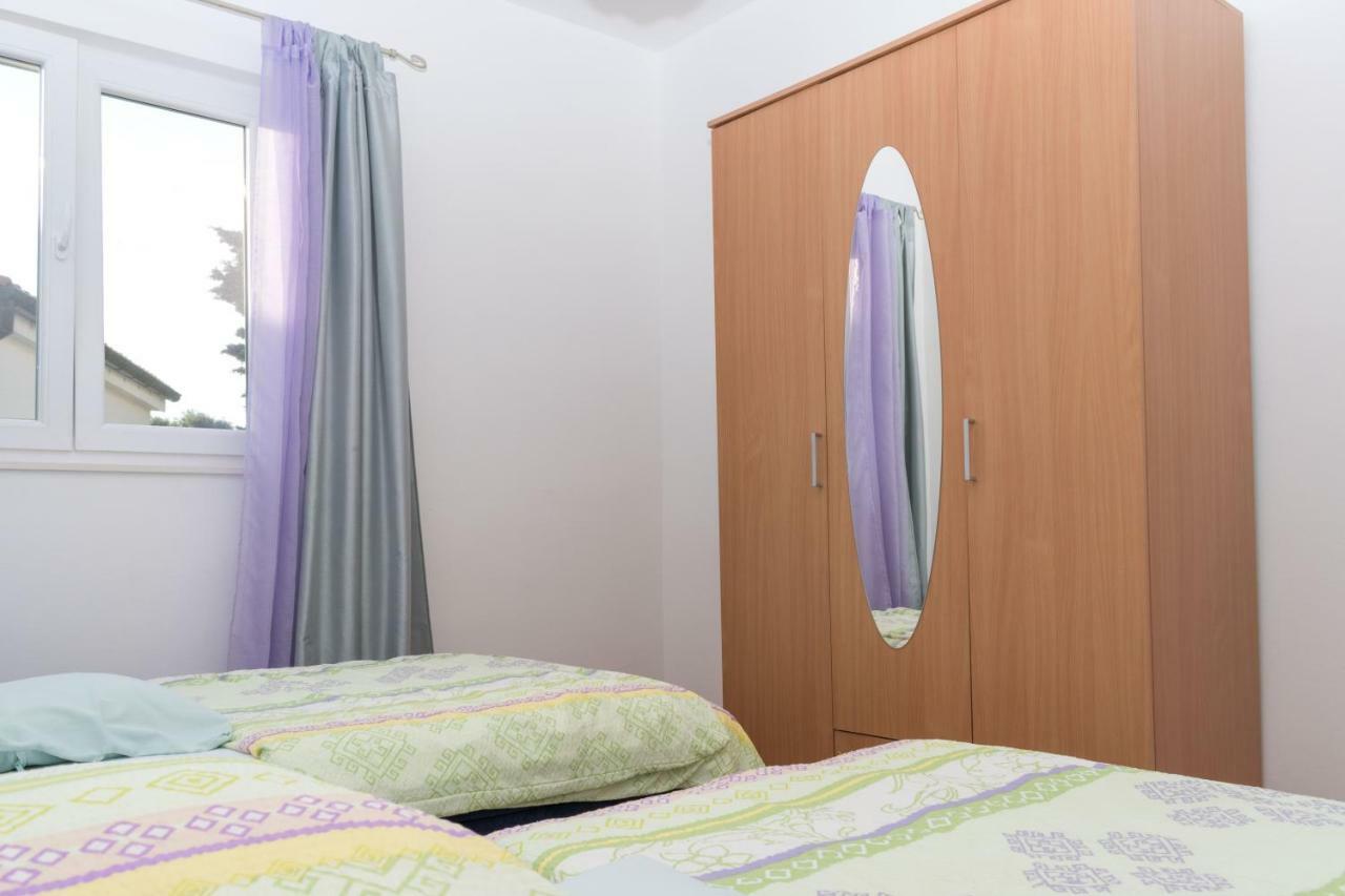 Apartment Rora Žaborić Extérieur photo