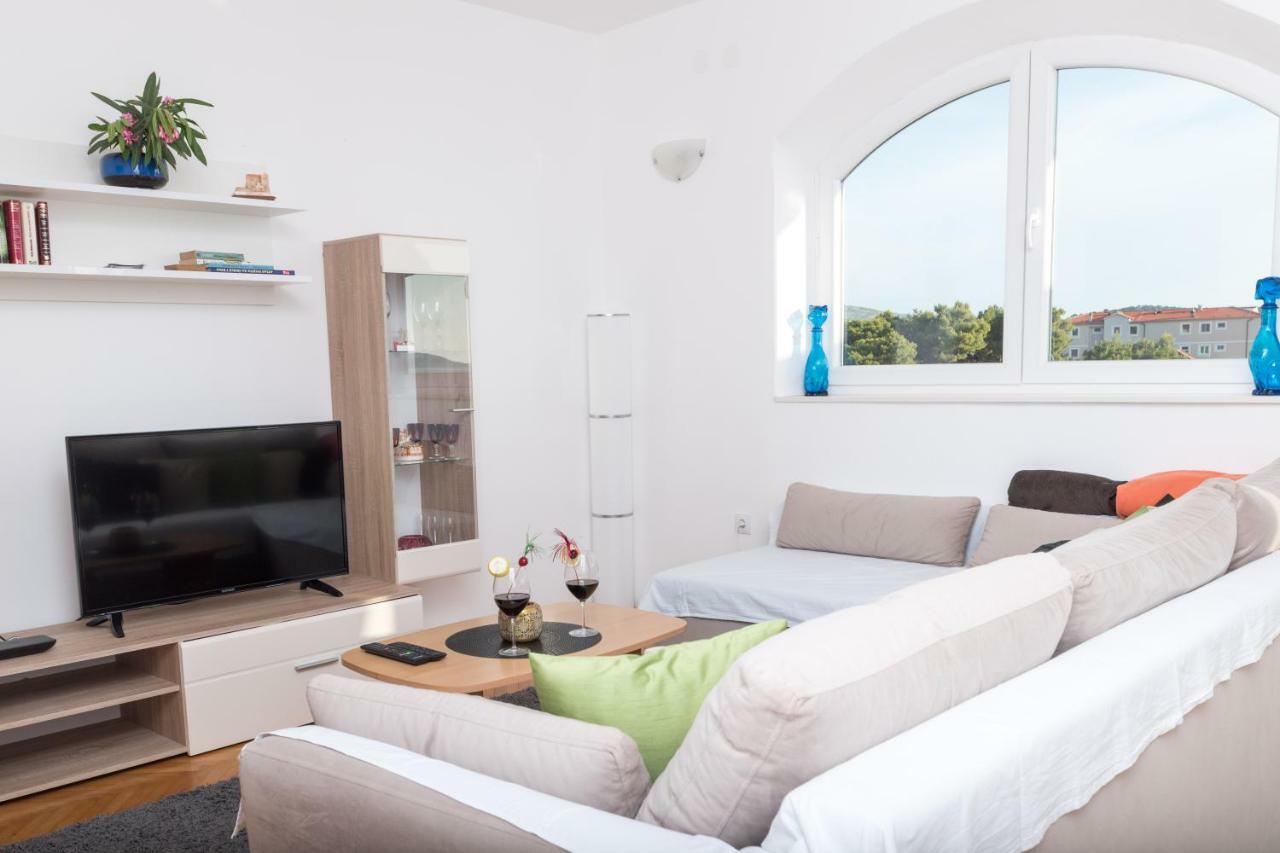Apartment Rora Žaborić Extérieur photo